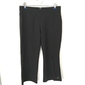 Nike Wide Leg DriFit  Cropped Running Pants